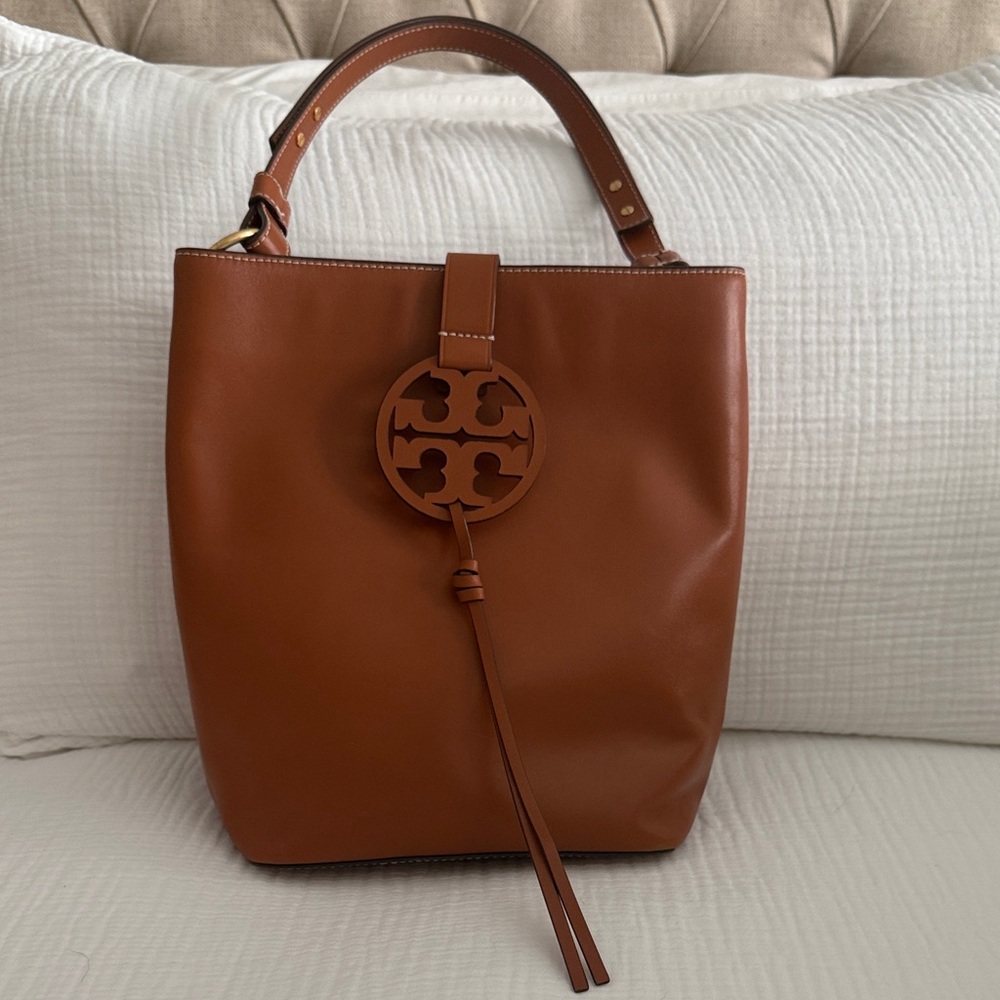 Tory Burch Tan Leather Shoulder Bag